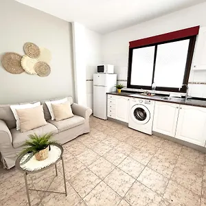 Mahostly Comillas Ph Apartment