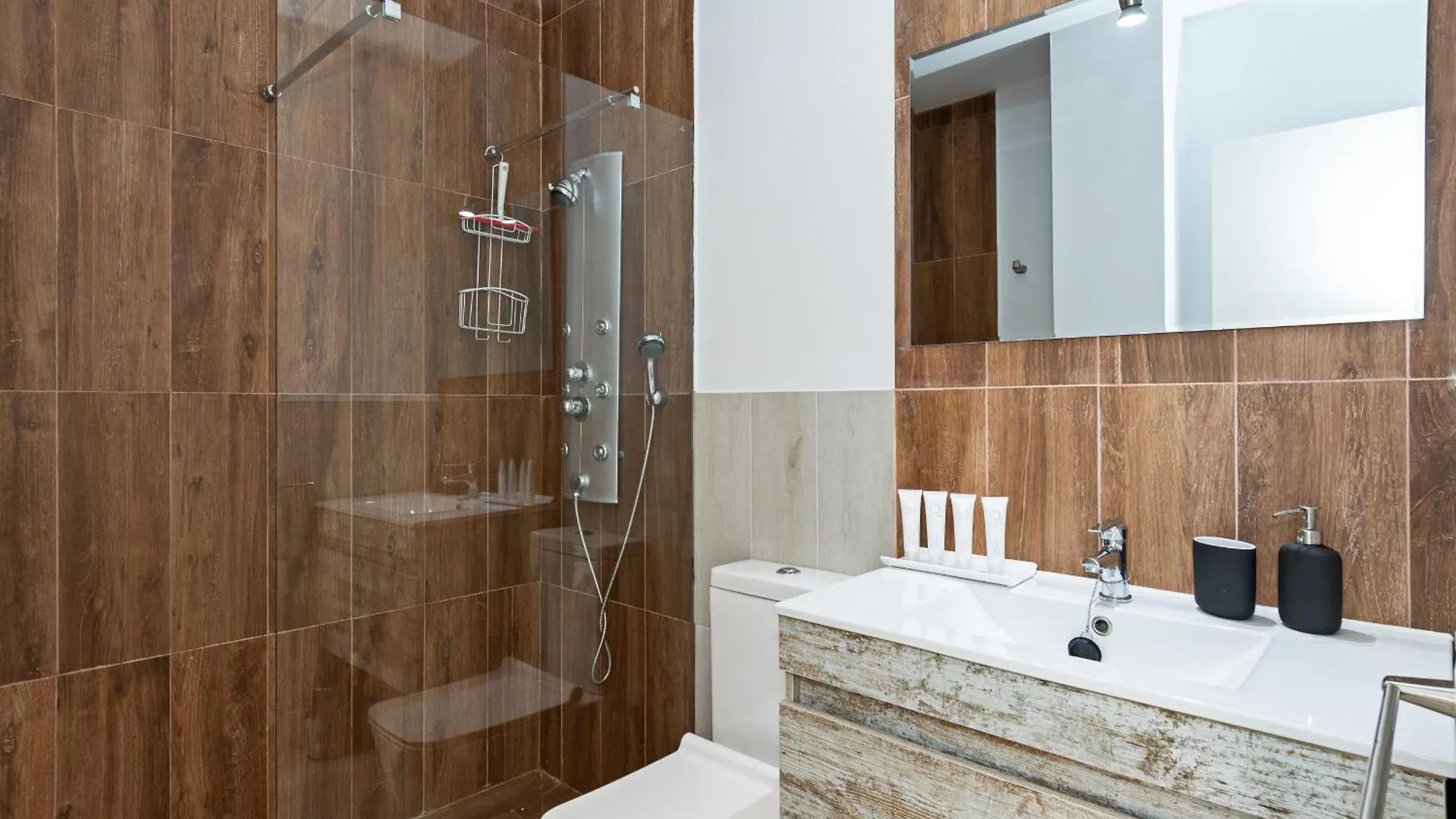 Arrecife Modern House - Renovated & Cozy Apartment